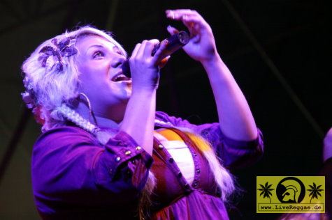 Beatsafari (D) 16. Chiemsee Reggae Festival, Übersee - Tent Stage 28. August 2010 (2).JPG